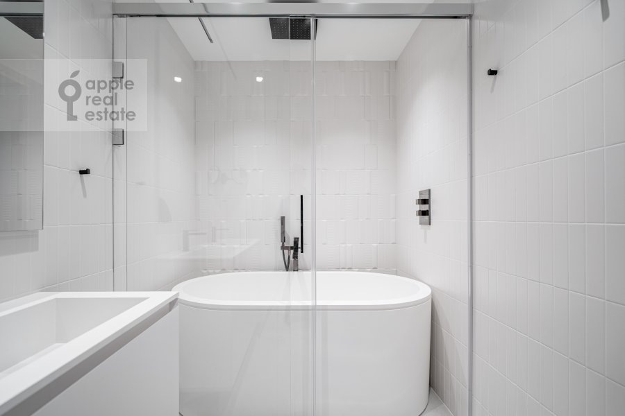 Фото из архива Apple Real Estate