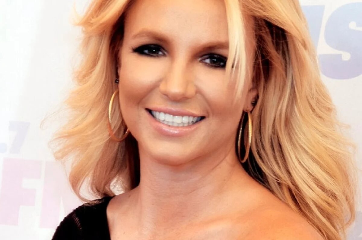    Спирс согласилась на психиатрическое лечение после ареста за пьяную езду