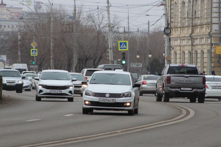 Ограничат ли рост цен на такси в непогоду