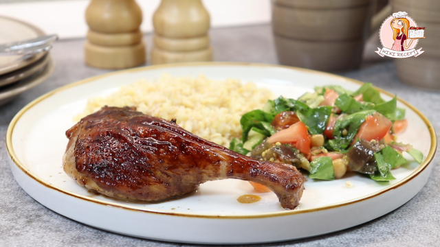 Когда хочется утки по-пекински, готовлю утиные окорочка в духовке по этому рецепту