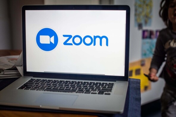 Как установить Zoom на ноутбук?