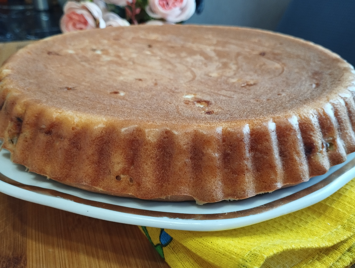 Заливной пирог с консервой