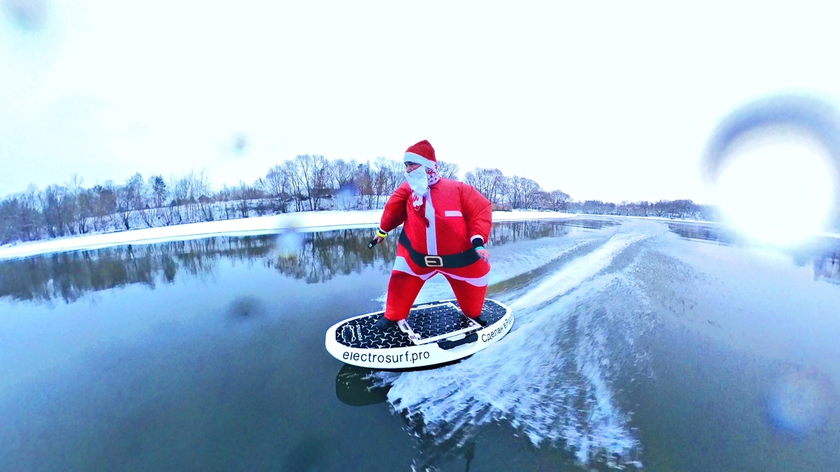 Доставка новогодних подарков на электросёрфе JSL JETBOARD 