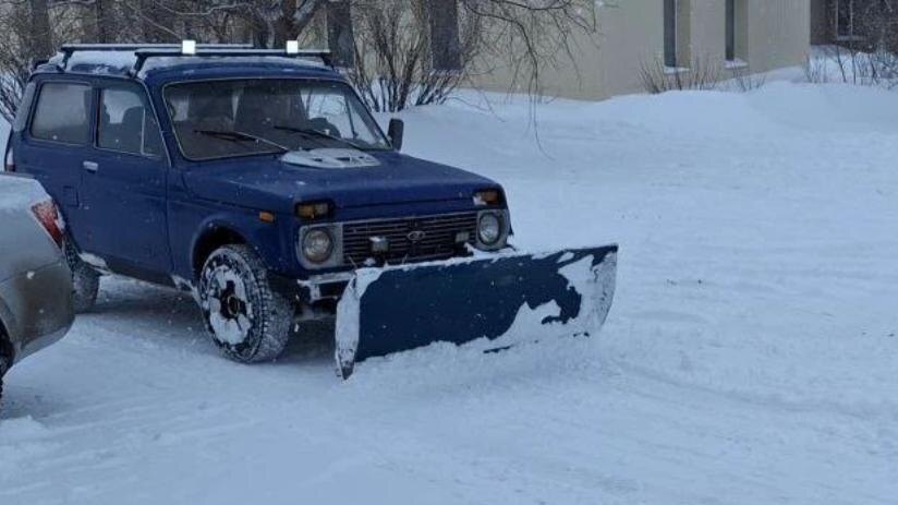 Жители южноуральских деревень показали, как чистят улицы от снега