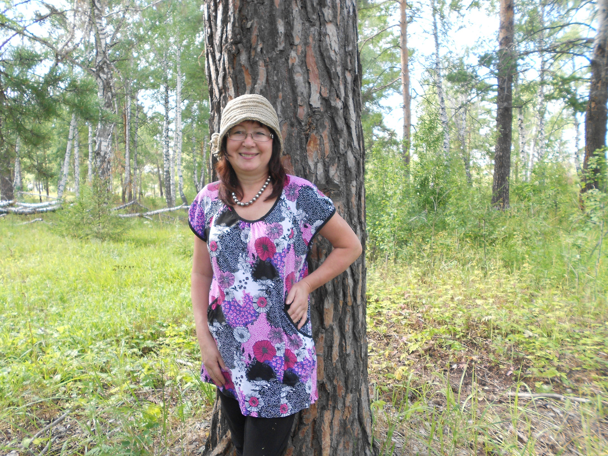 Нашла такую фотографию. Пчельник. Башкортостан.