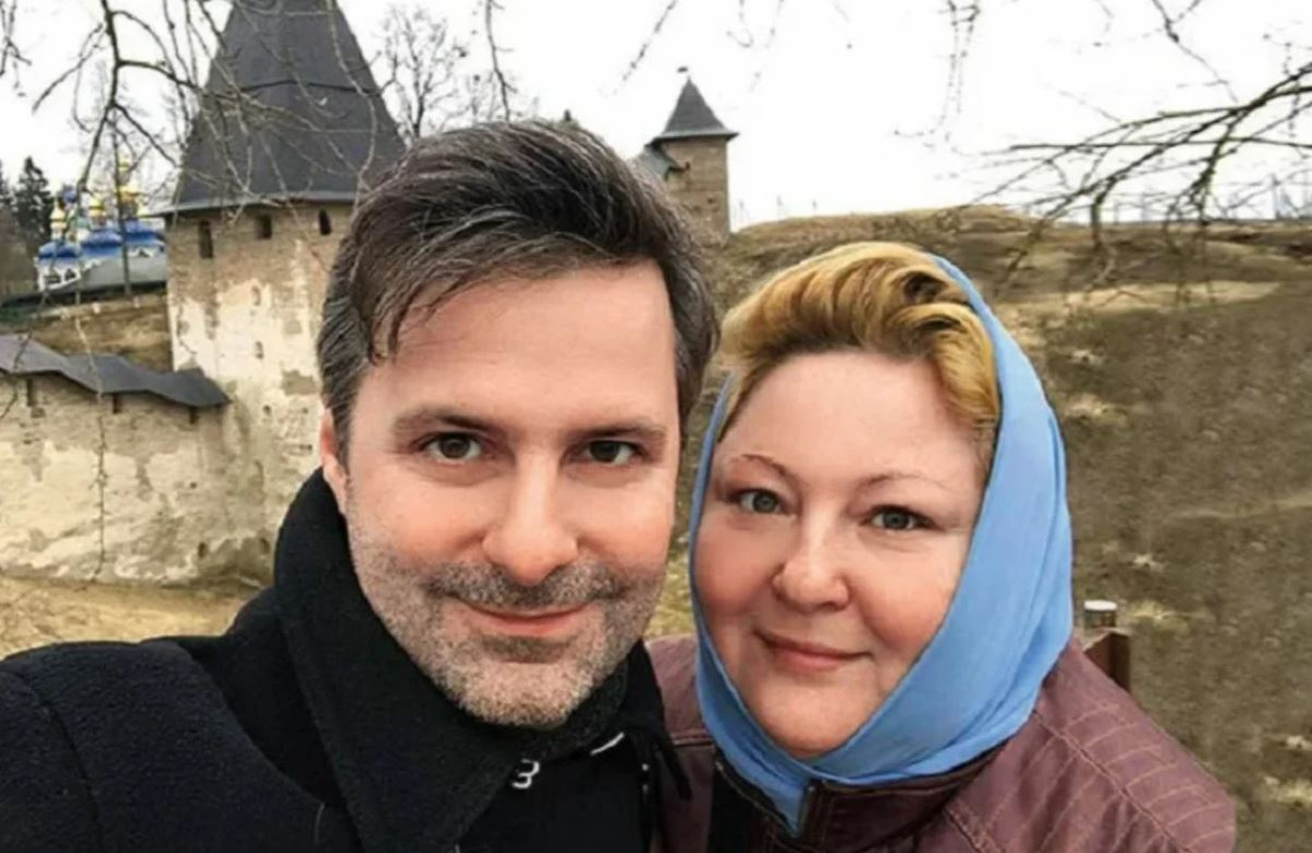 Юлия Сулес и Евгений Сулес.