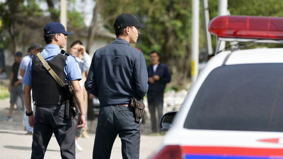    Полиция Бишкек Киргизия РИА