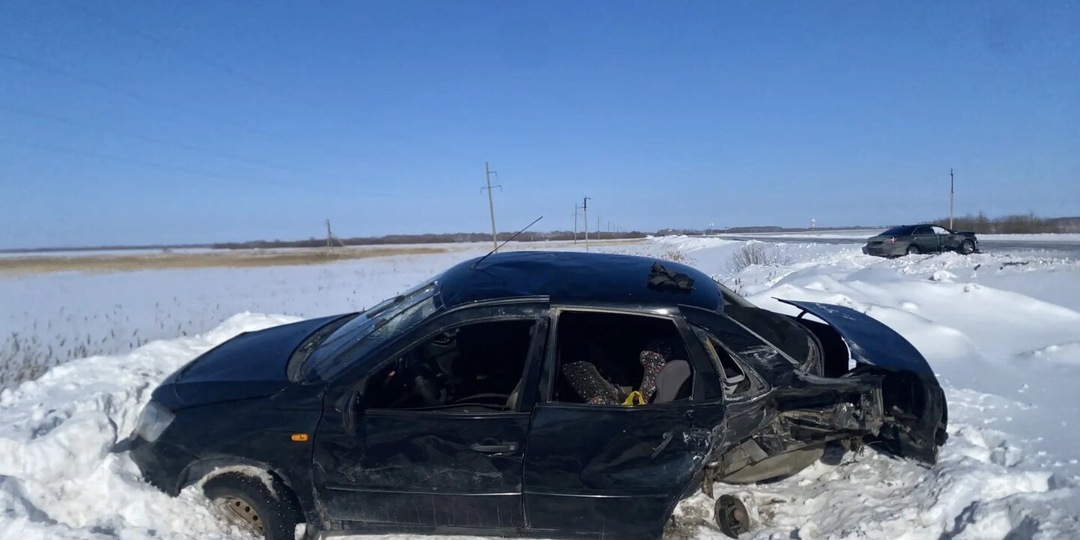 Лобовое столкновение в Венгеровском районе унесло жизнь пассажира отечественного автомобиля
