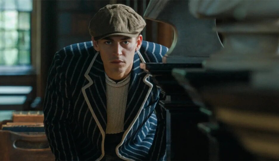 Кадр из трейлера к сериалу «Молодой Шерлок»