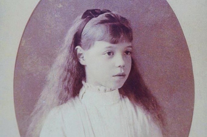 Ольга Романова в детстве. 