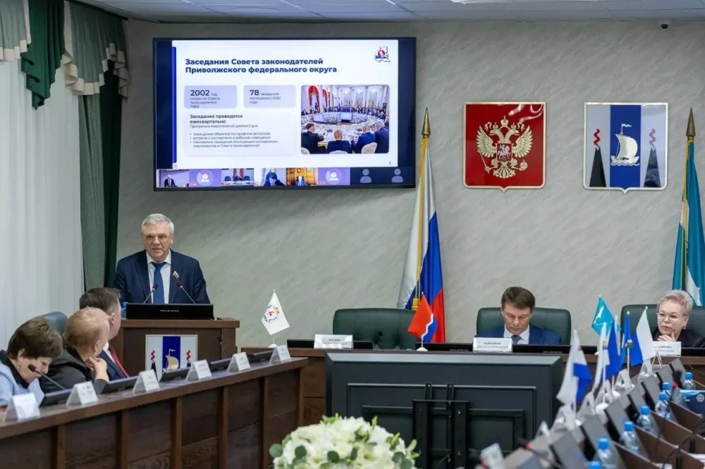    Евгений Люлин представил опыт нижегородских законодателей на Дальнем Востоке