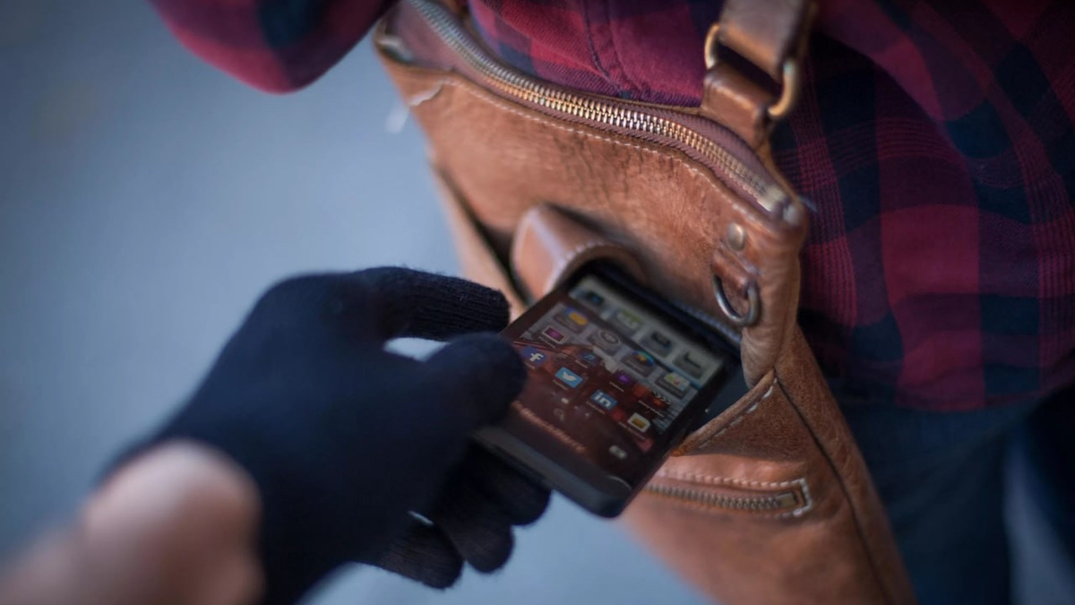 Берегите документы и сим-карту, иначе ваши деньги могут заморозить