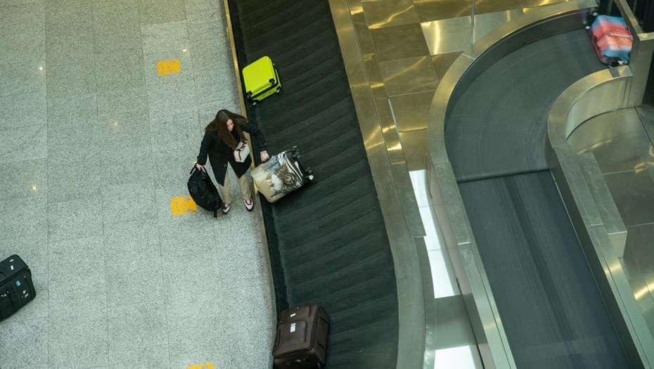    Авиакомпании продолжают вывозить петербургских туристов из ОАЭ и Омана Автор фото: Тихонов Михаил