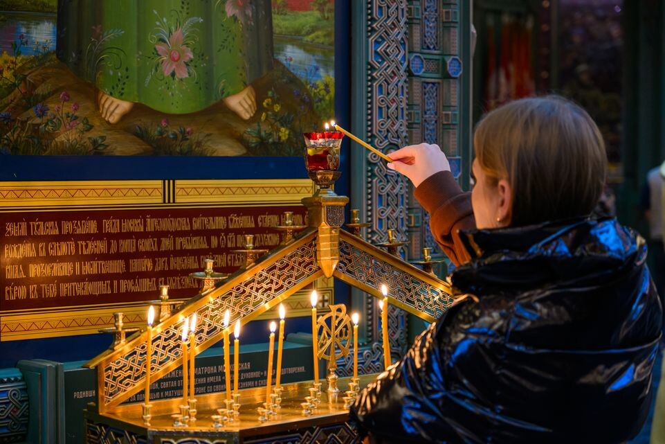    Свечи в Главном храме ВС РФ в парке «Патриот» Одинцовского округа / Медиасток.рф