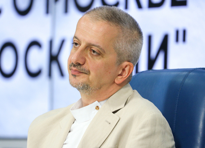     Константин Богомолов