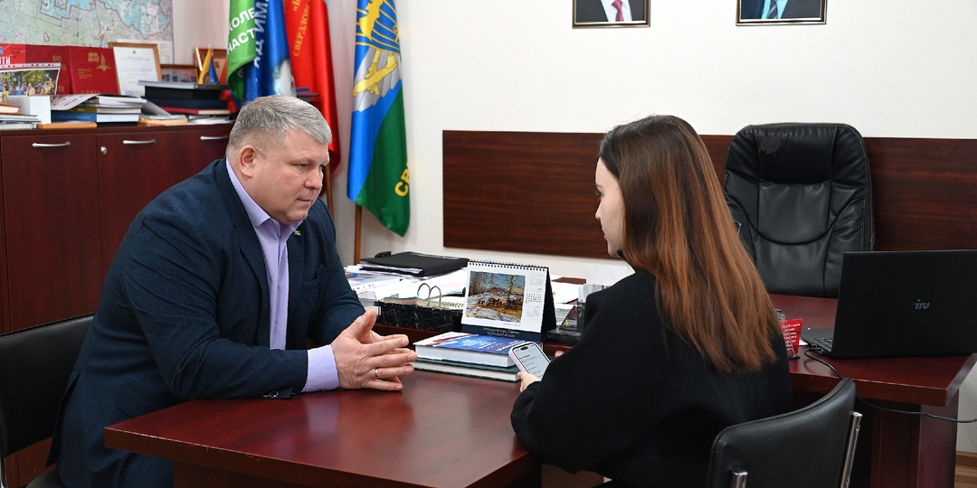 «Развитие самоцветного края»: эксклюзивное интервью с главой Горноуральского округа Александром Гудачом