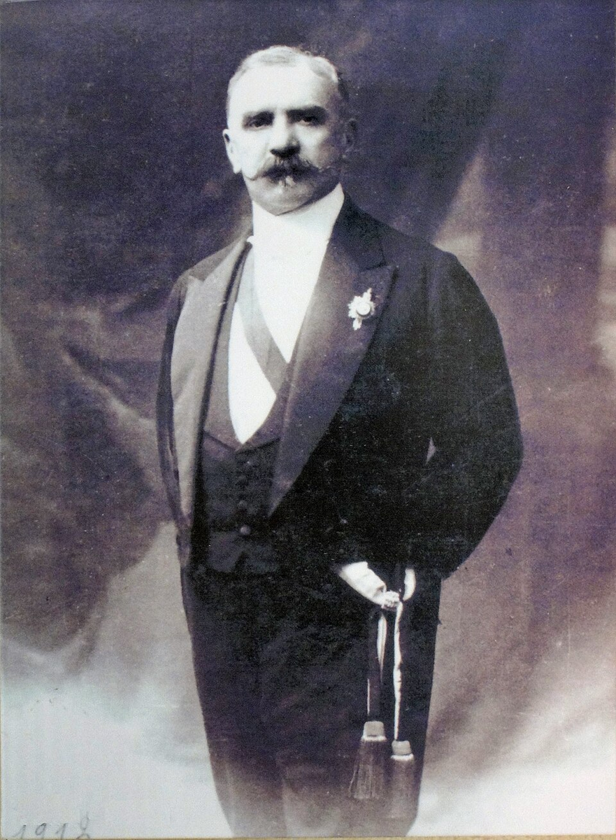 Дриан в качестве депутата в 1912 году