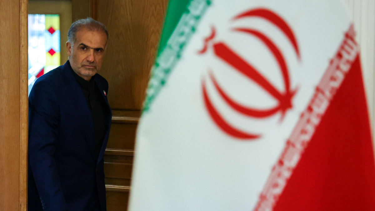    Посол Исламской республики в России Казем Джалали ГЛ