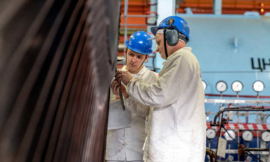 На Курской АЭС выведут в ремонт энергоблок