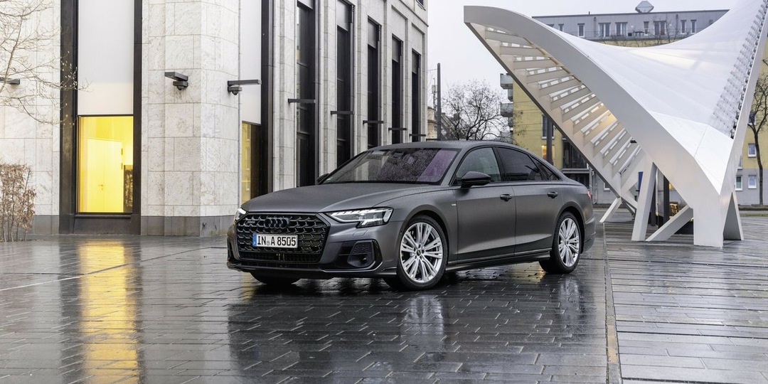 Последние экземпляры: Audi прекратила продажи флагманского седана A8
