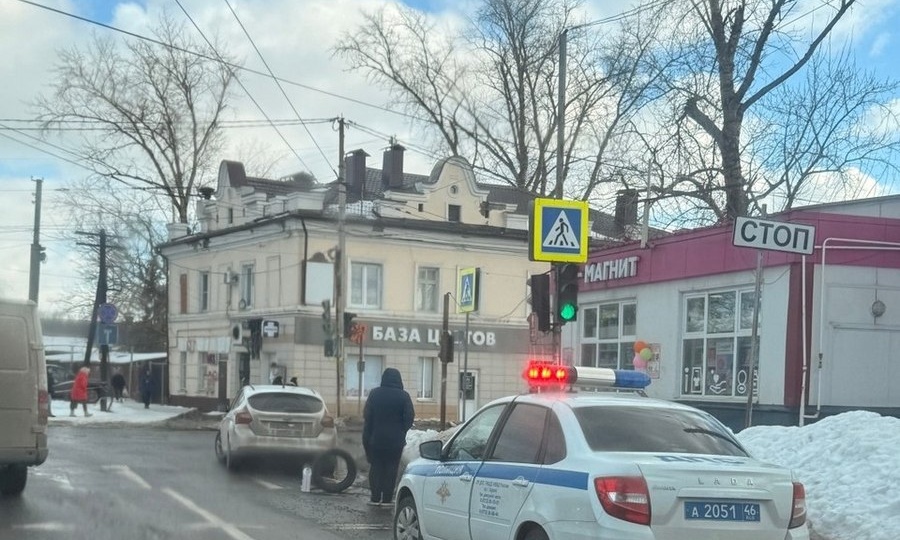 Аварии в Курске осложнили движение