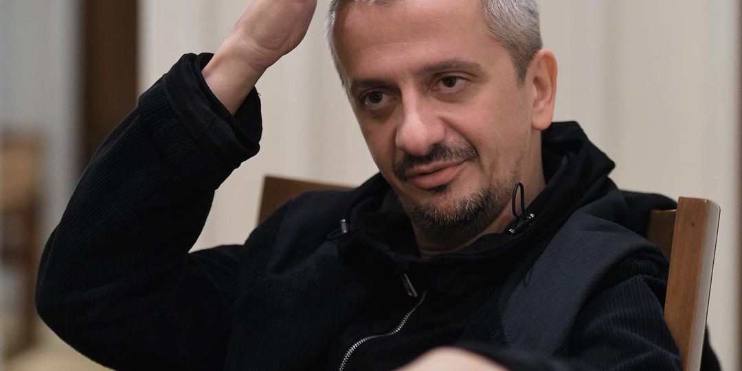 Двойной удар по Богомолову. Назначены и.о. ректора Школы-студии МХАТ и худрук МХАТ имени Горького