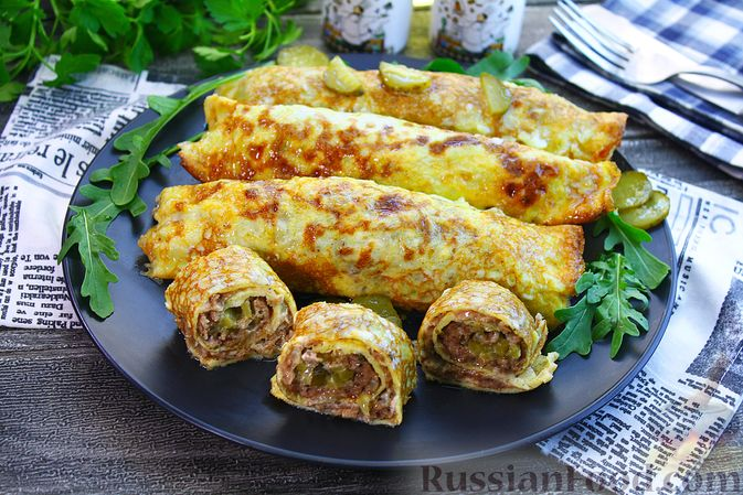 Пример с начинкой из маринованного огурца.