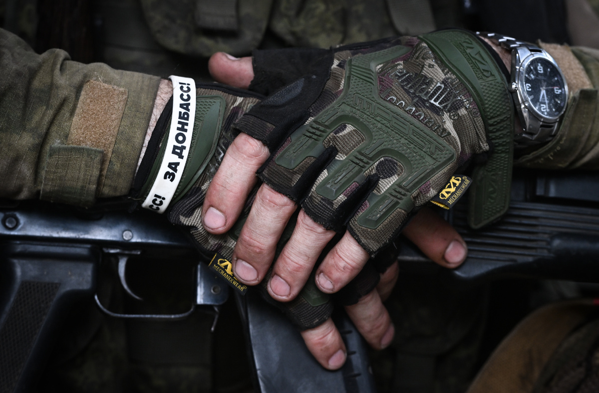 Военнослужащий, задействованный на Авдеевском направлении специальной военной операции (© Станислав Красильников/ РИА Новости)