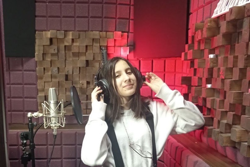 «Без слез невозможно…»: девочка из Башкирии спела трогательную песню о погибших бойцах СВО