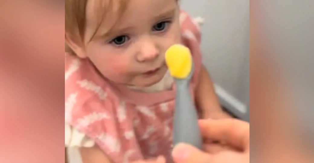 В США родители кормят малышей кусками сливочного масла — для здоровья