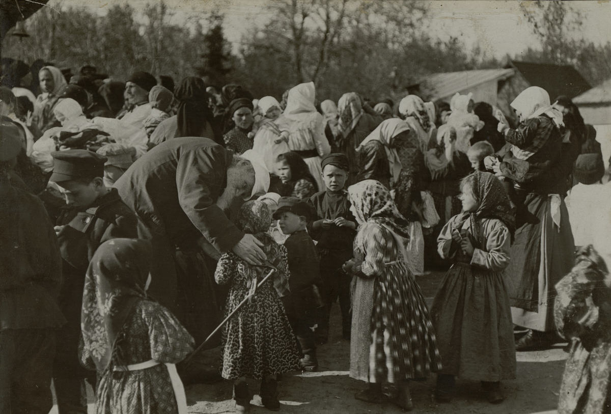 Л.Н. Толстой с крестьянскими детьми, Государственный музей-заповедник Л.Н. Толстого