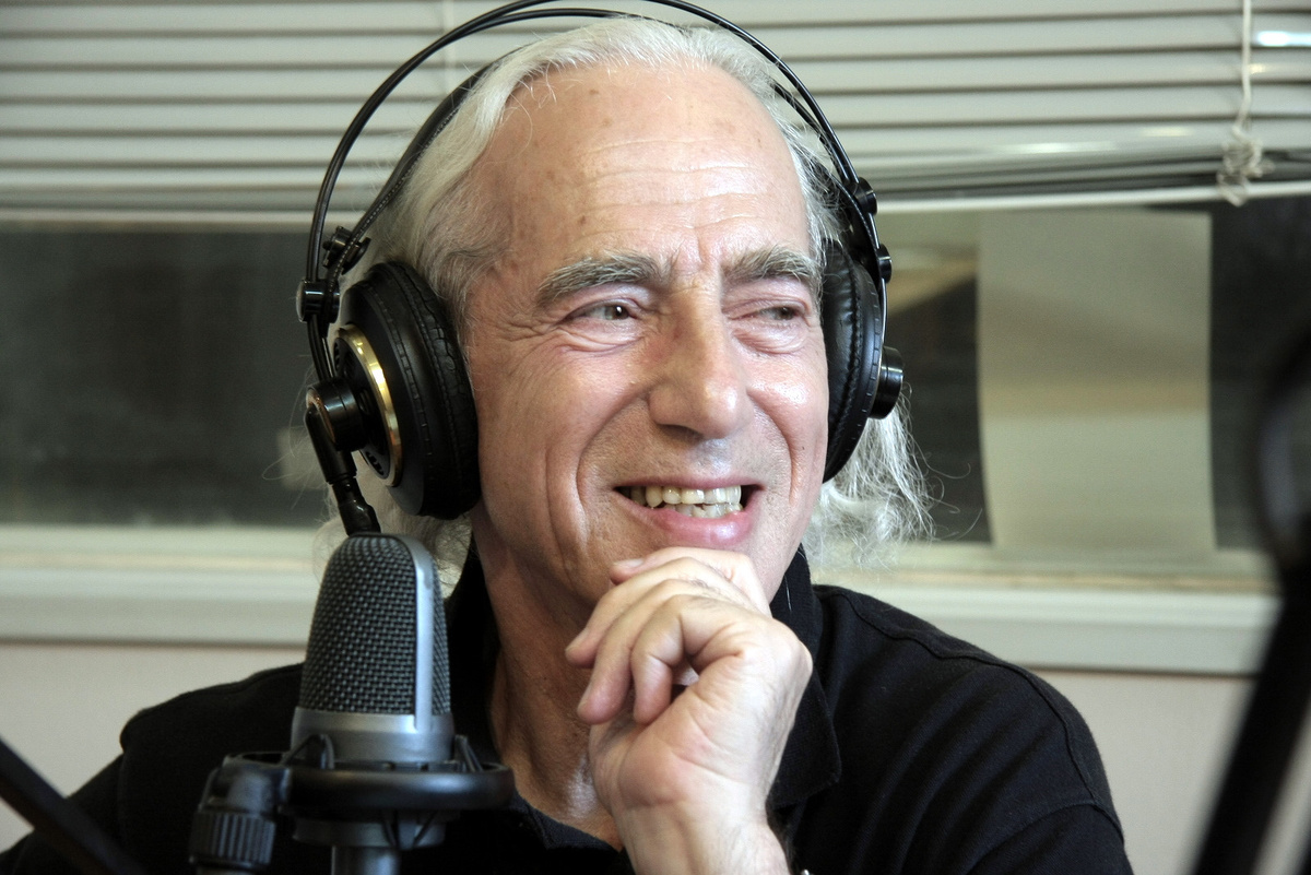 СЕВА НОВГОРОДЦЕВ 