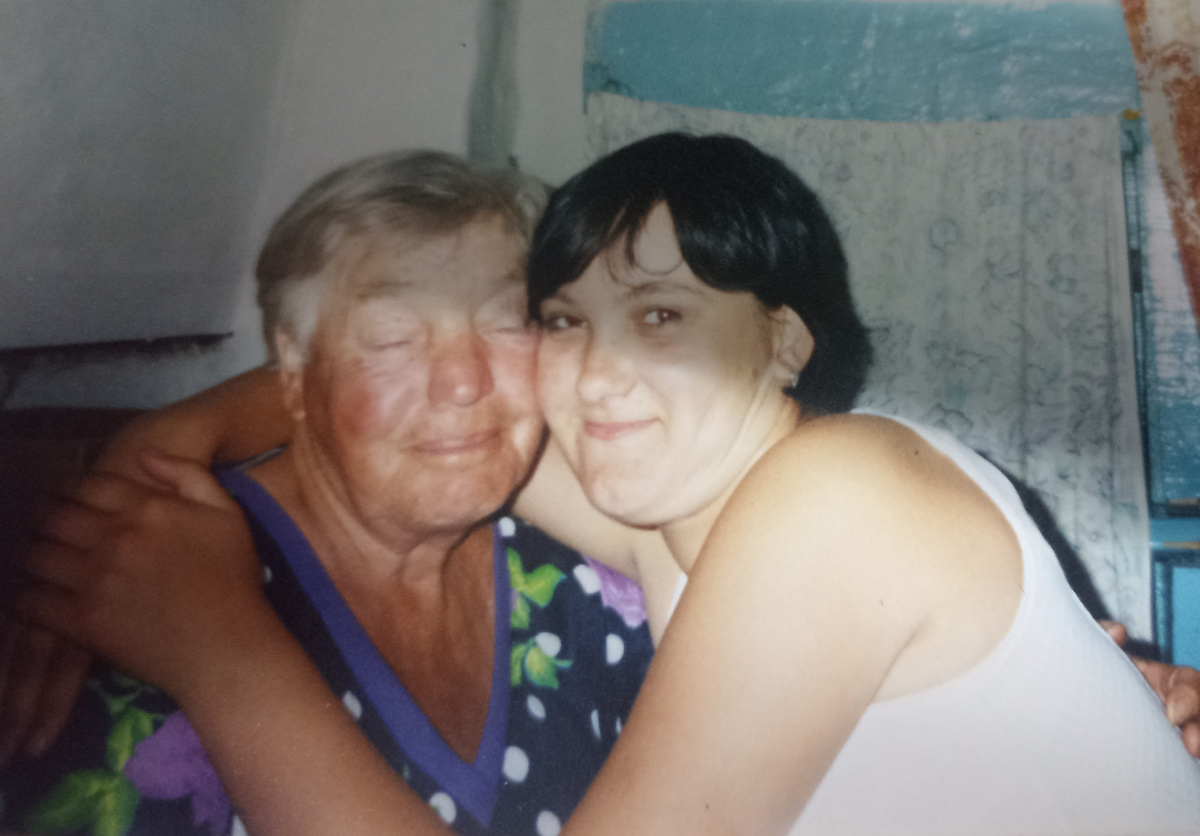 Последнее фото с бабушкой