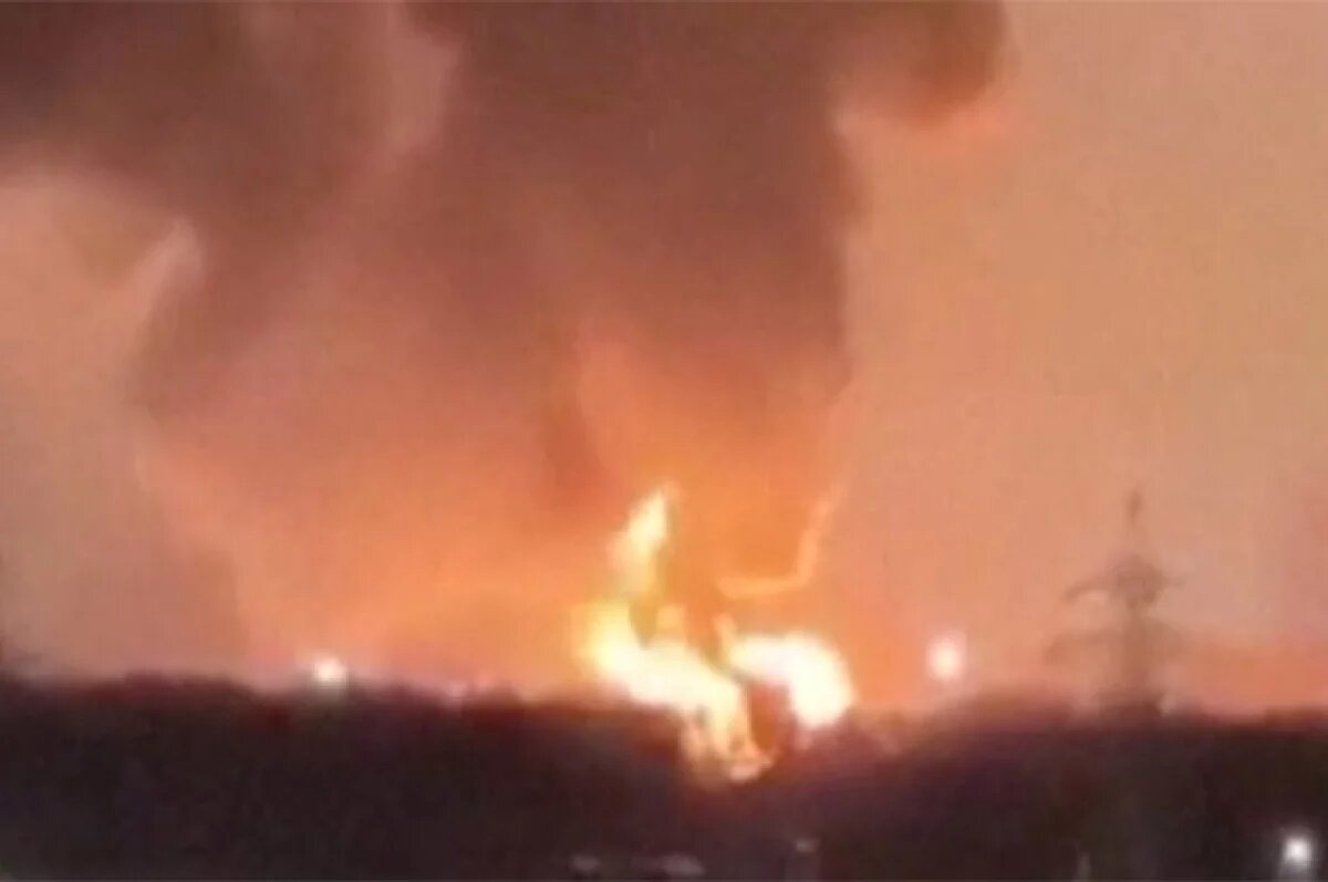    Сейчас в лесных массивах идут ожесточенные бои с противником.