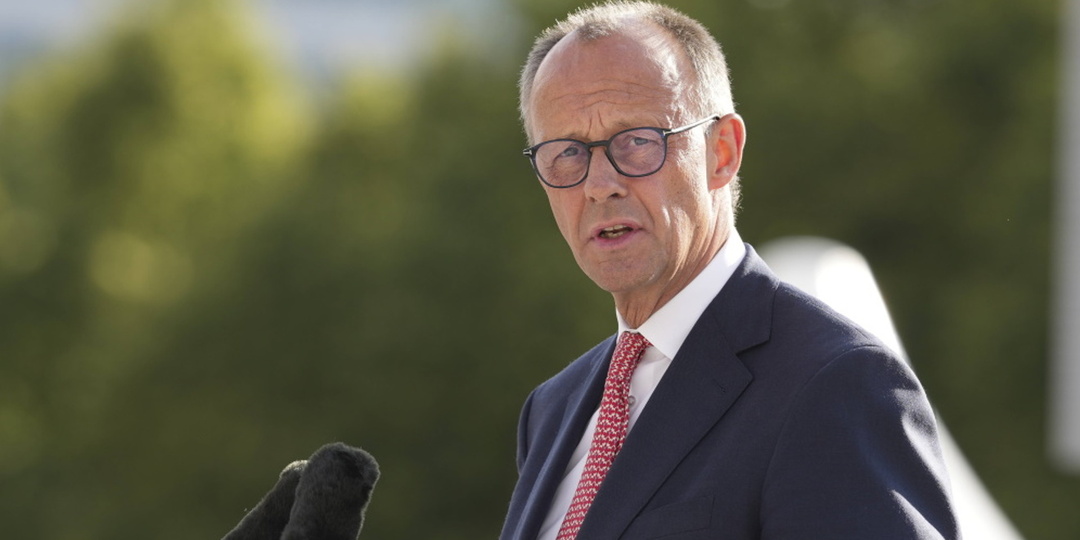 Мерц призвал сохранить государственность Ирана