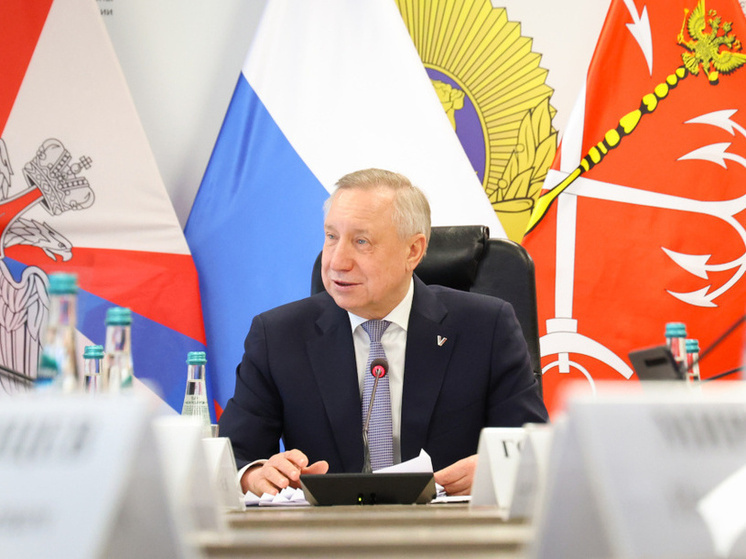    В городе бережно хранят память о погибших. Фото: пресс-служба Смольного