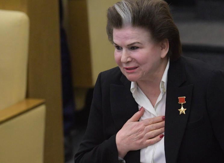 Полвека молчания: раскрыта шокирующая тайна Валентины Терешковой