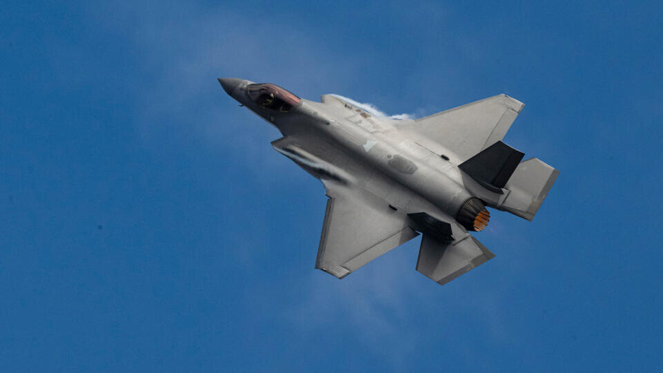     Швейцария сократила заказ американских истребителей F-35 Zuma/TASS