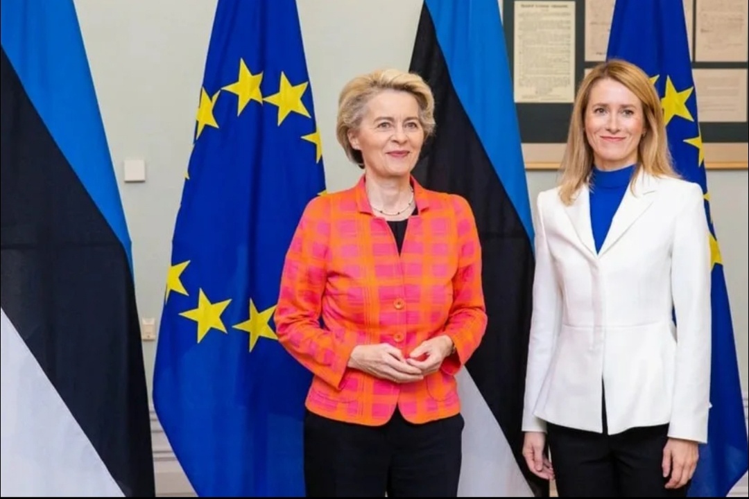 Фото из открытых источников. Европейки)).