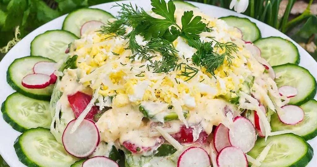 Рецепт салата "Мартовский"