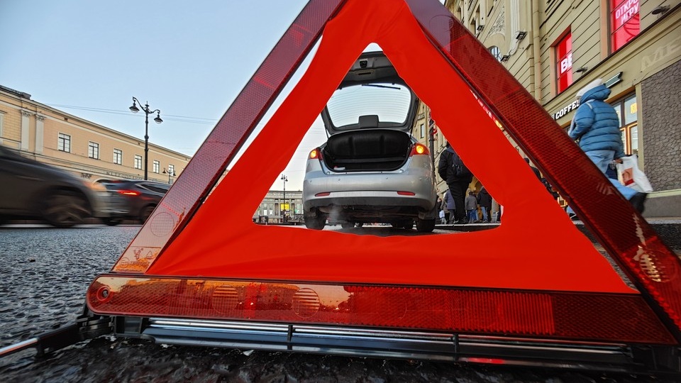 В Ростове под колеса автомобиля попал восьмилетний ребенок