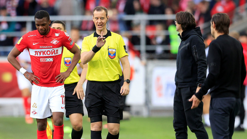     Андрей Фисенко (в жёлтом) globallookpress.com Stupnikov Alexander/FC Spartak