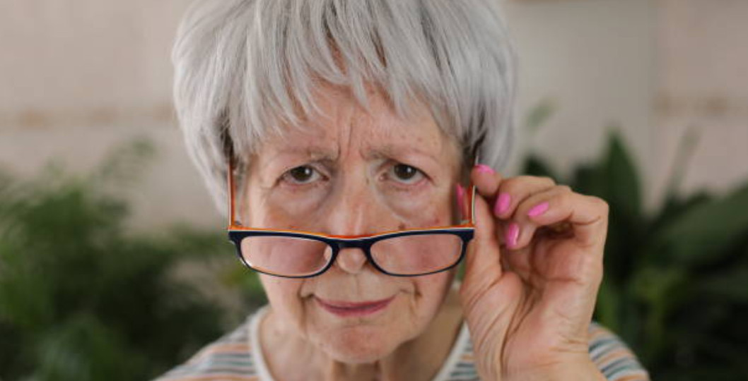 Не ждите помощи от родных в старости: 9 пунктов, чтобы не зависеть от них