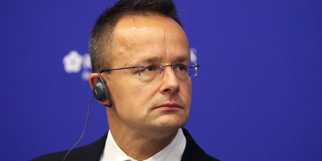 Сийярто прокомментировал угрозу Зеленского в адрес Орбана