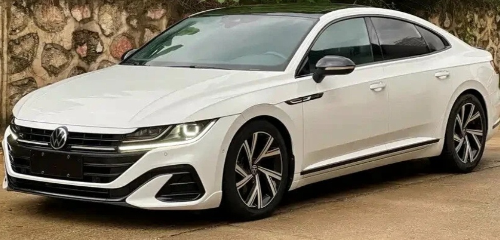 Переоцененный статус