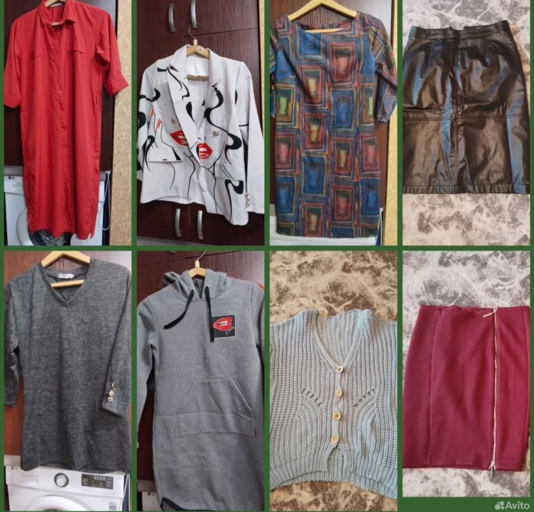 900 рублей . На фото не все вещи. Ещё входила  куртка демисезонная лёгкая . Синего цвета.