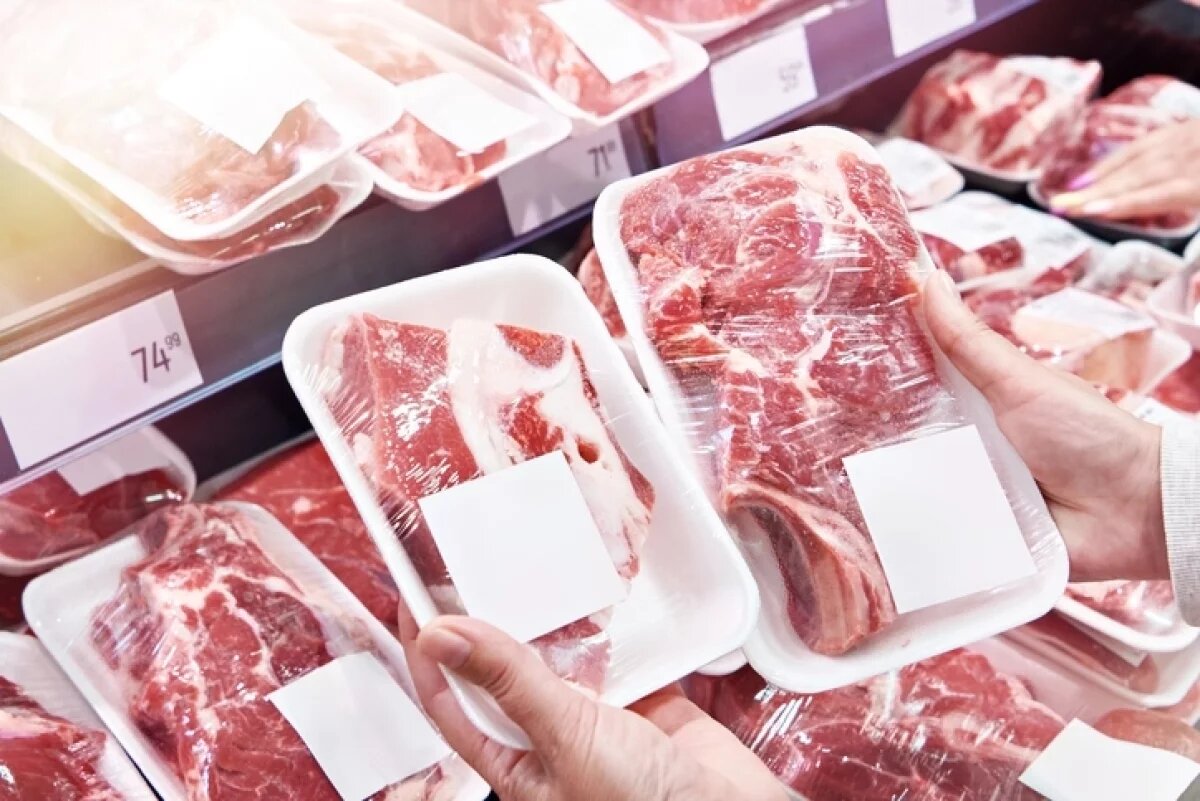    В Калининград не пустили 28 тонн говядины из Бразилии из-за нарушений