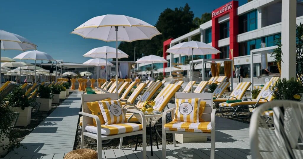 В Египте у российских туристов забрали чемодан при выезде из отеля