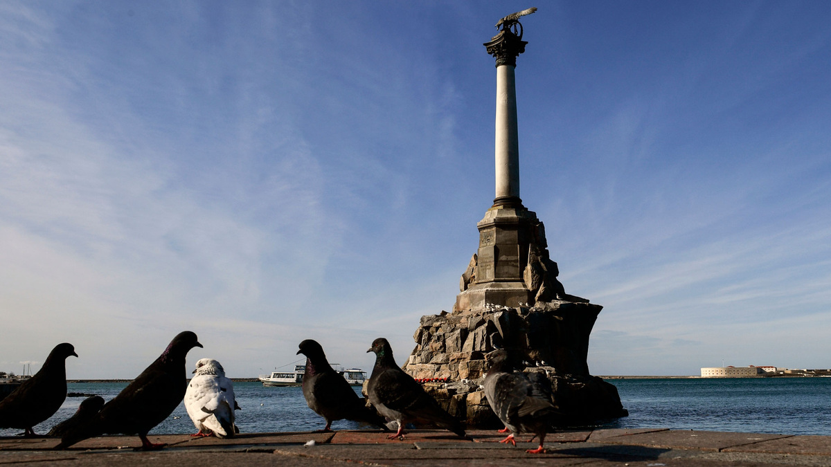    Севастополь набережная море город РИА
