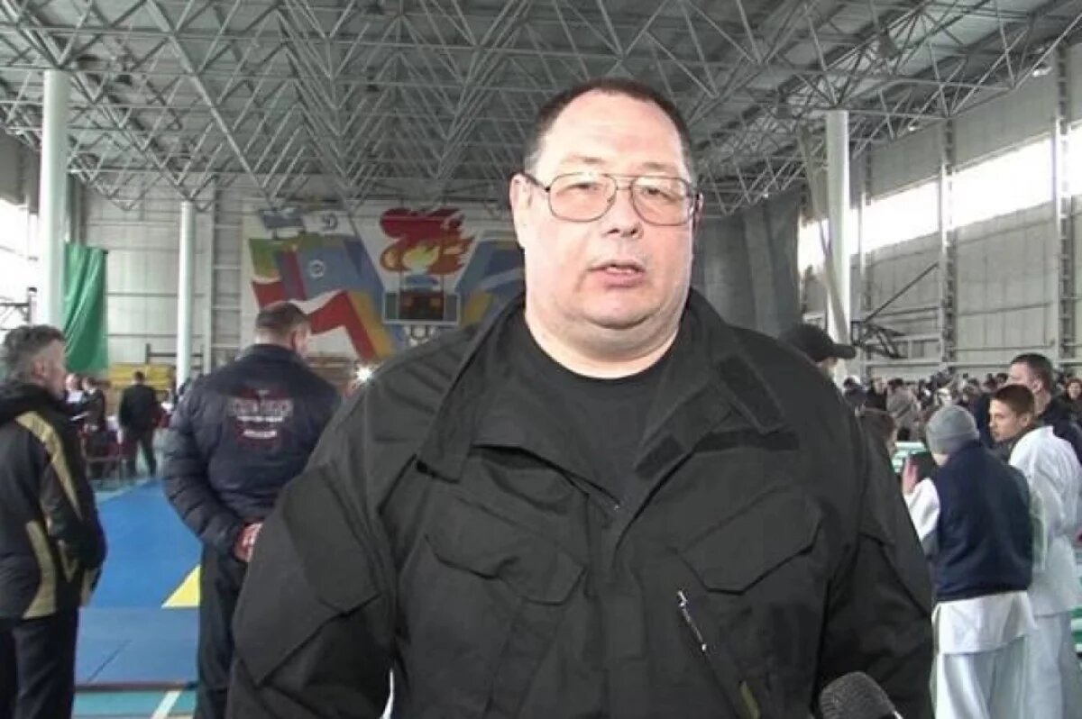    Геннадий Кузнецов.